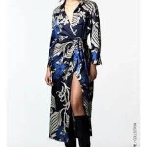 Brand New!!! Zara Printed Shirt Midi Wrap Front Dress